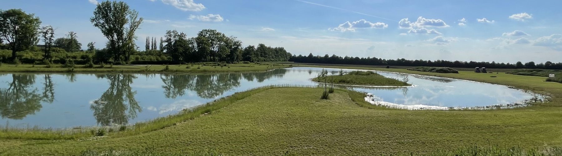  Klan Pokorných buduje rybníky a stromořadí za desítky milionů 
